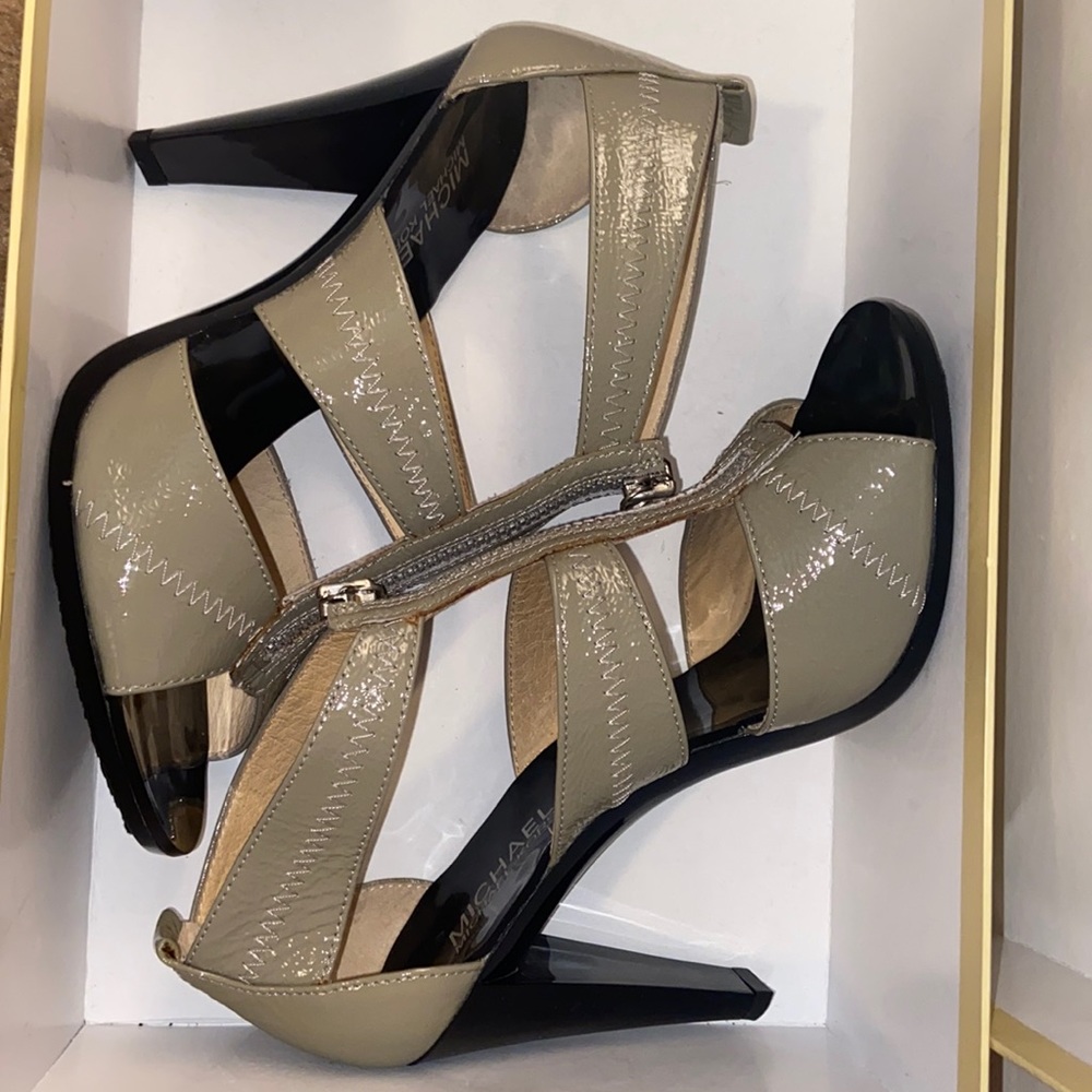 *Brand new* Michael Kors